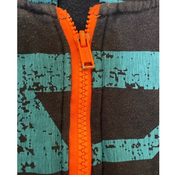 Youth Medium Hawk Hoodie - Picture 3 of 3